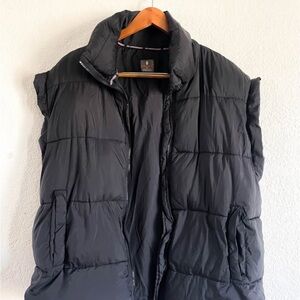 Free people in a bubble puffer vest S